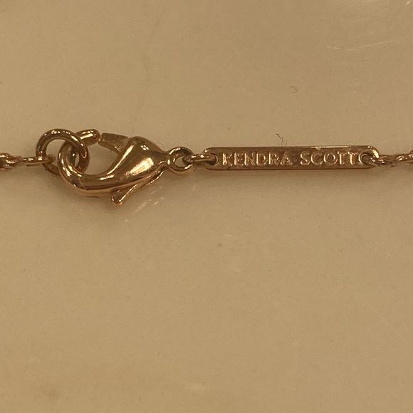 Kendra Scott Averil necklace - Picture 6 of 8